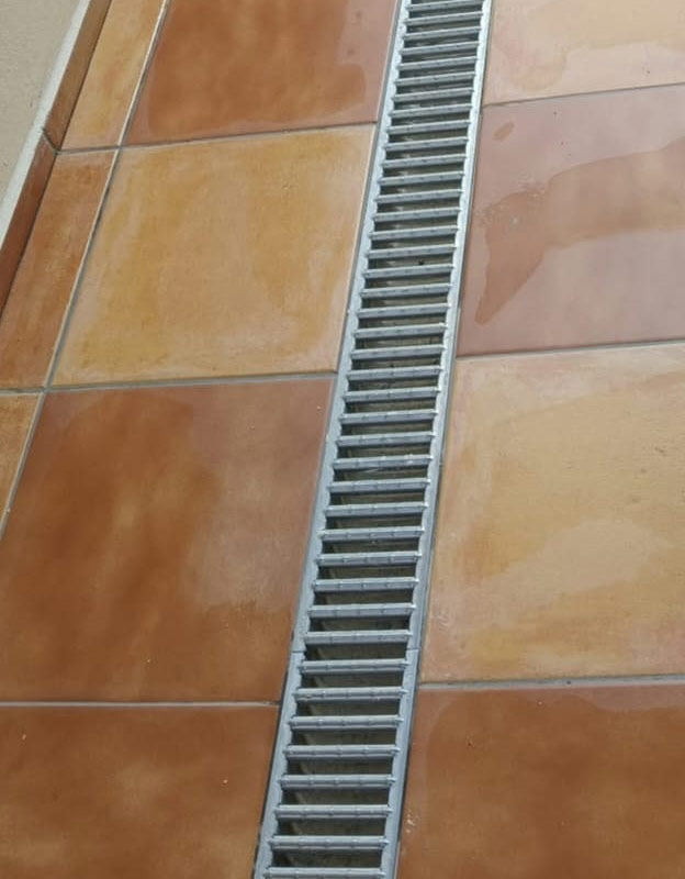 imagen terraza despues de Instalación de Drenaje y Suelo de Terraza en Mallorca